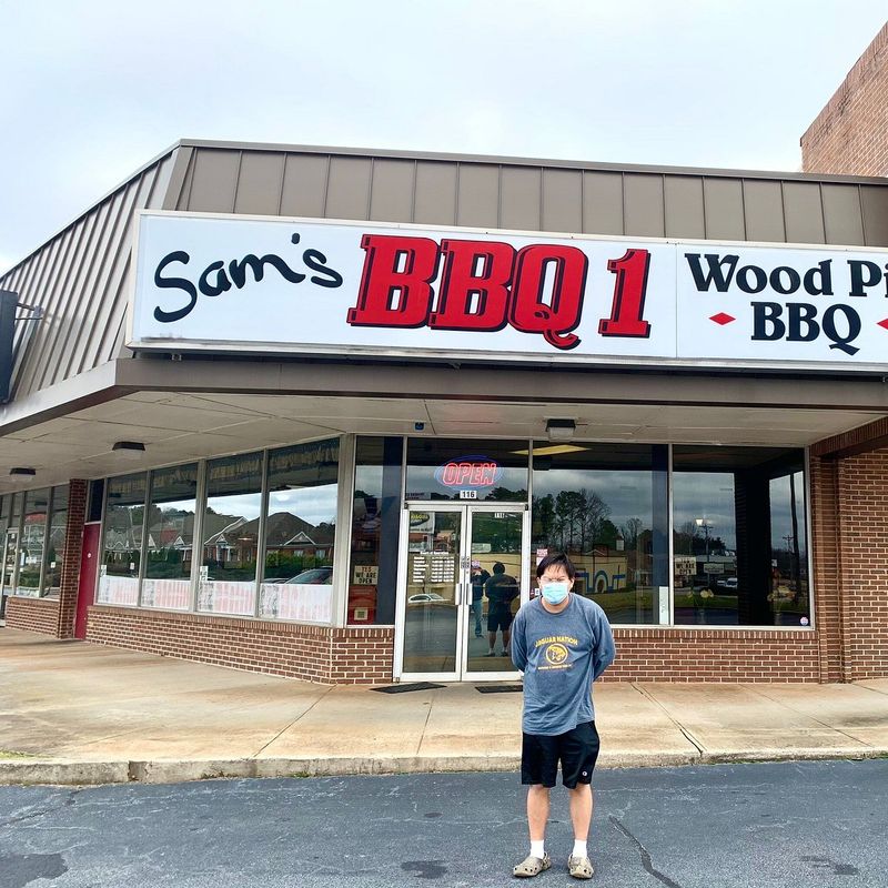 Sam's BBQ-1