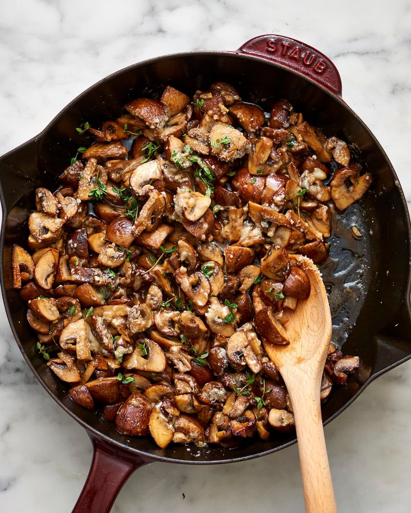 Sautéed Mushrooms with Thyme