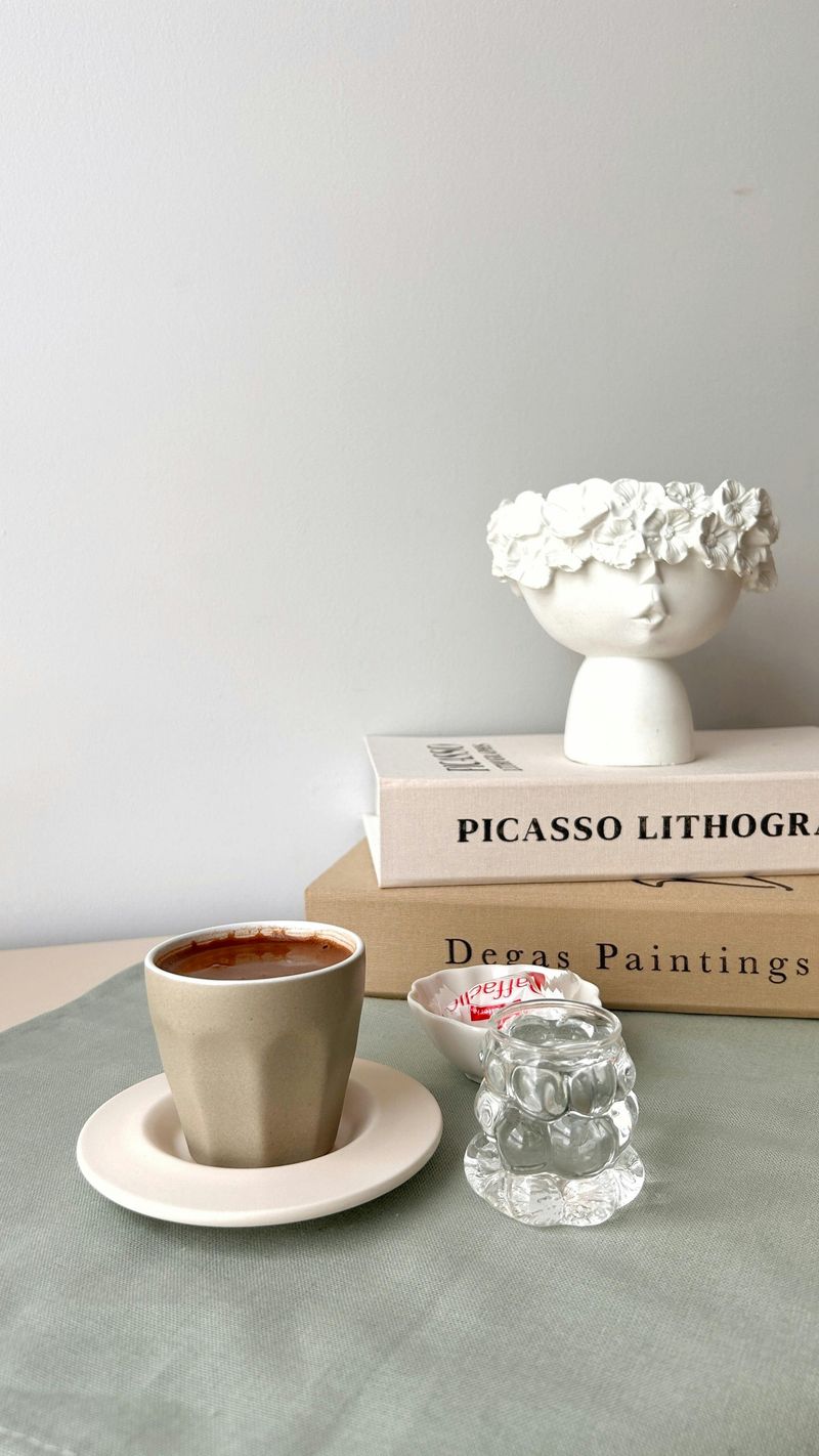 Sculptural Objects Add Personality