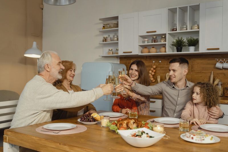 Share what you're grateful for at meals