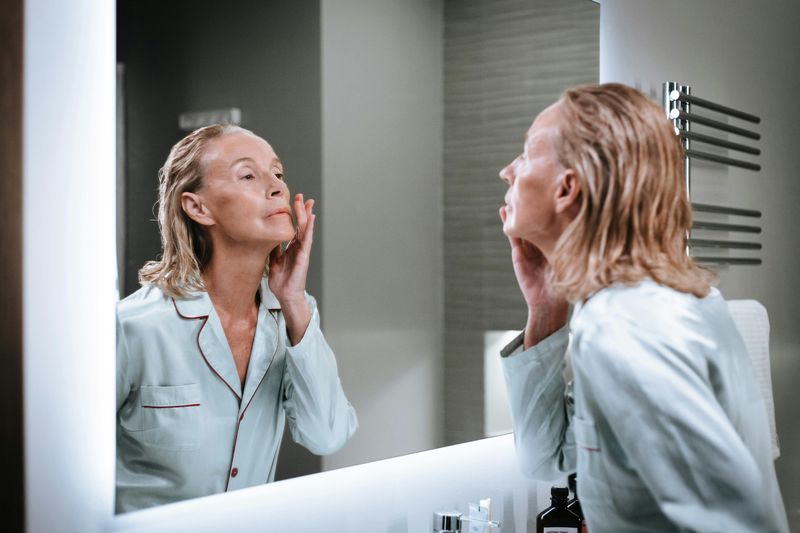 Skipping Moisturizer Before Makeup