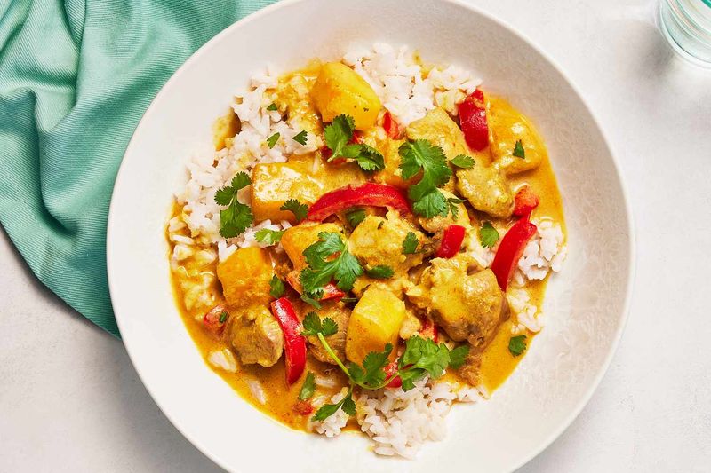 Spicy Mango Coconut Chicken Curry