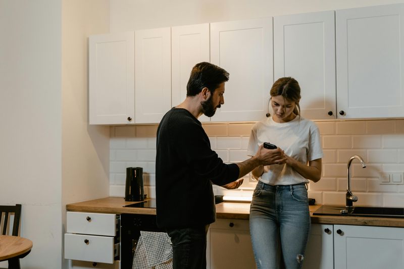 Stopping effort in the relationship