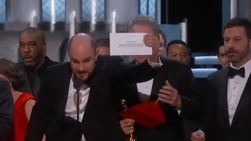 The La La Land/Moonlight Best Picture Mix-Up