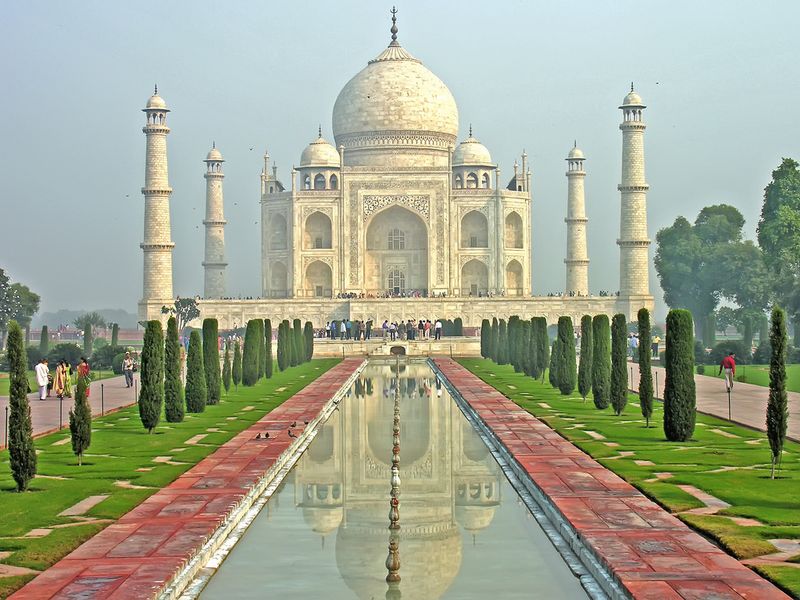 The Taj Mahal: Monument to Eternal Love