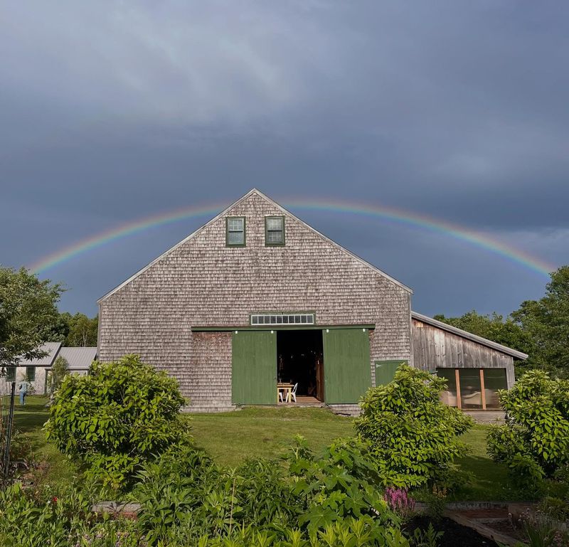 Toddy Pond Farm Cottage: Maine's Lakeside Dairy