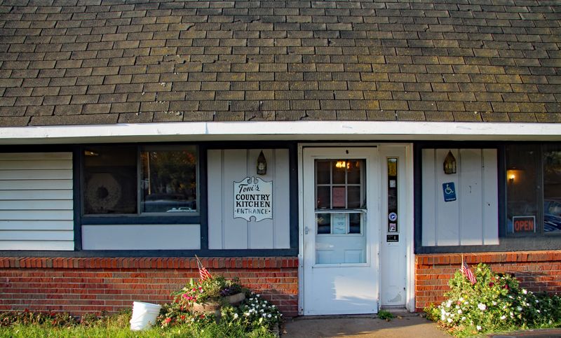 Toni's Country Kitchen
