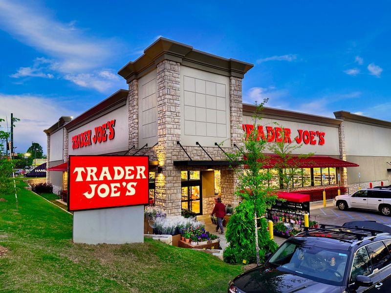 Trader Joe's: Affordable Organic Treasures