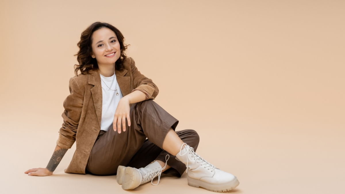 10 Effortlessly Chic Fall Outfits to Wear Instead of Jeans and a Sweater