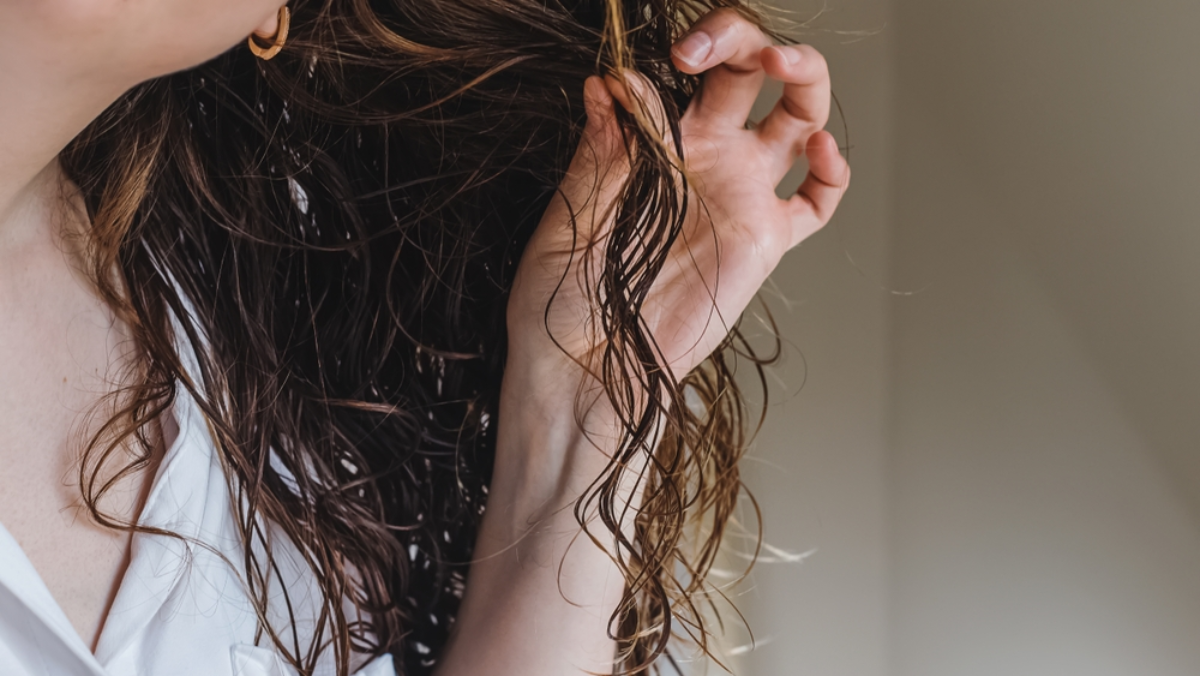10 Haircuts That Look Absolutely Amazing on Wavy Hair