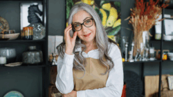 10 Hairstyles Women Over 50 Avoid Because They Age You