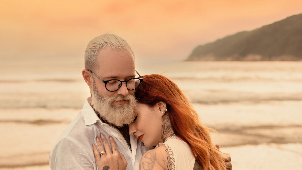 10 Traits Narcissists Look for in Women (and Why They Target You)