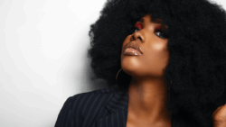 10 Trendy Haircuts That Celebrate the Beauty of Afro Curls