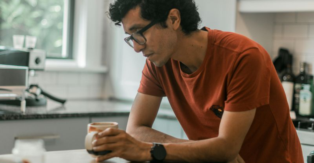 11 Things Men Do When They Secretly Regret Losing You