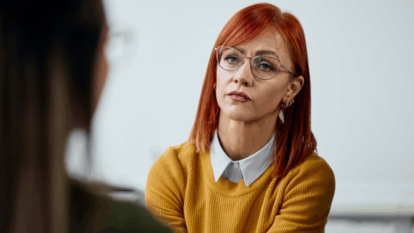 15 Attention-Seeking Phrases That Scream Look at Me! (and Turn Everyone Off)
