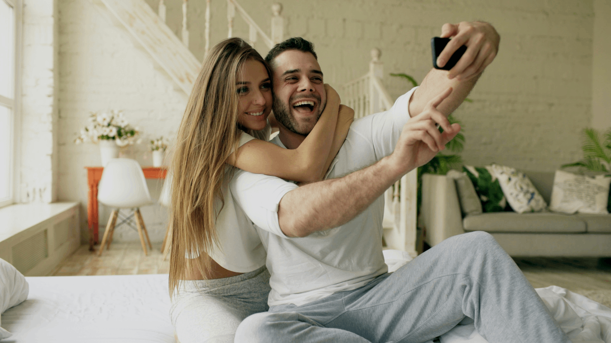 14 Things Women Secretly Love Hearing from Their Partner
