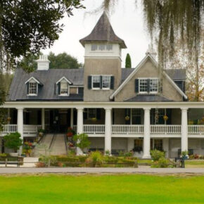 9 Haunted Plantations in Louisiana With Real Ghost Stories