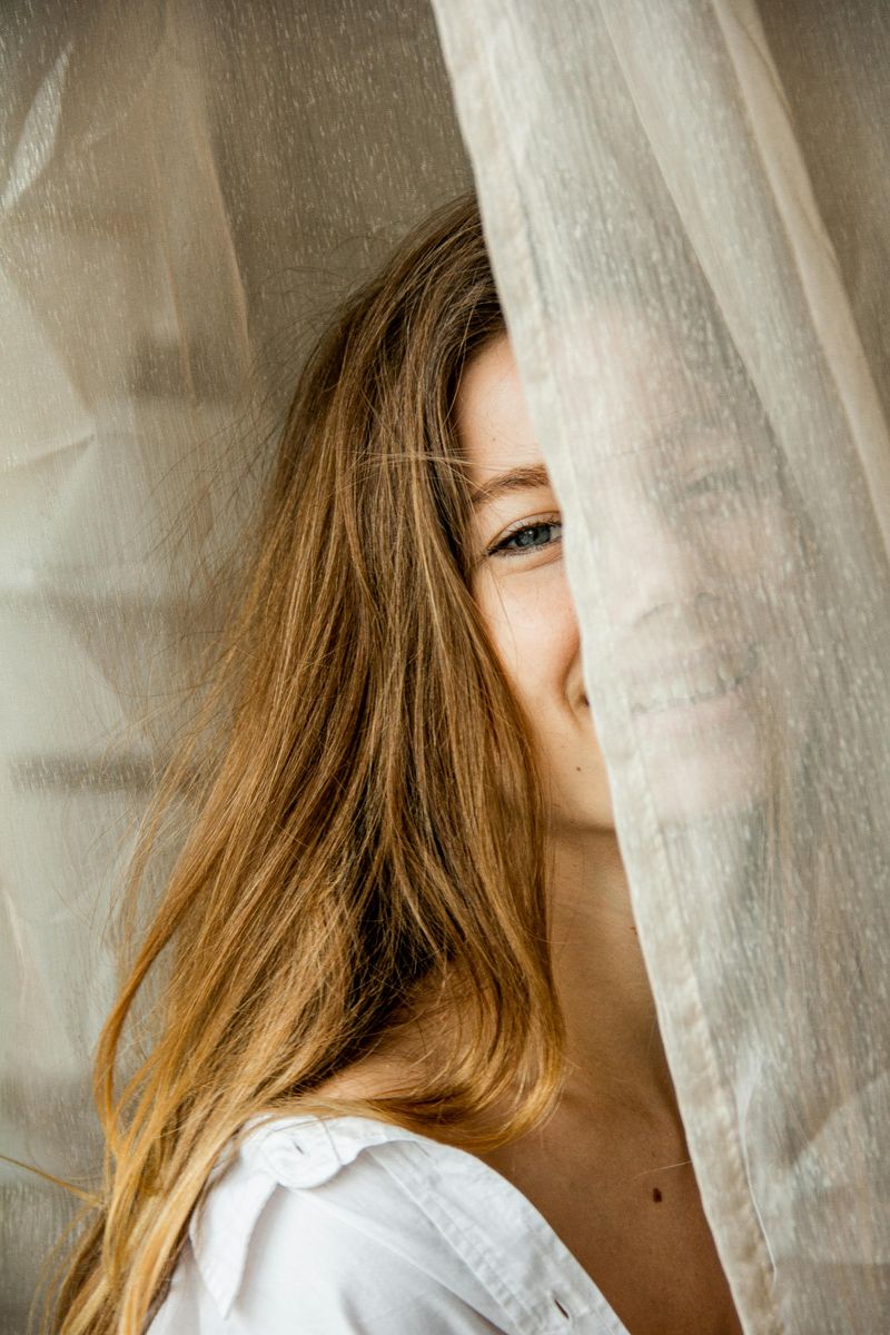 Add Subtle Highlights or Babylights for Dimension