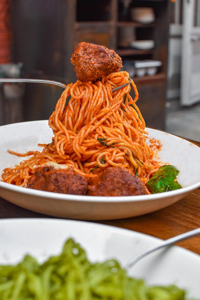 Alex Guarnaschelli's Spaghetti and Meatballs