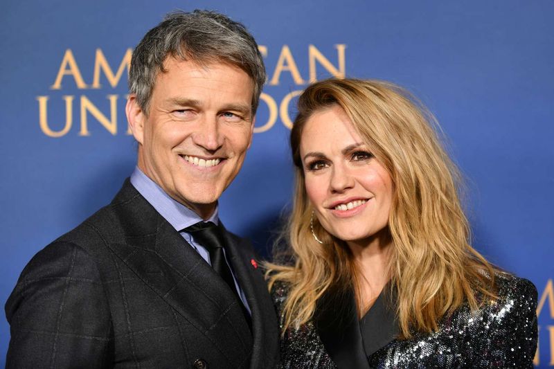 Anna Paquin and Stephen Moyer