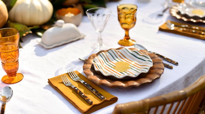 Autumnal Dishware and Linens