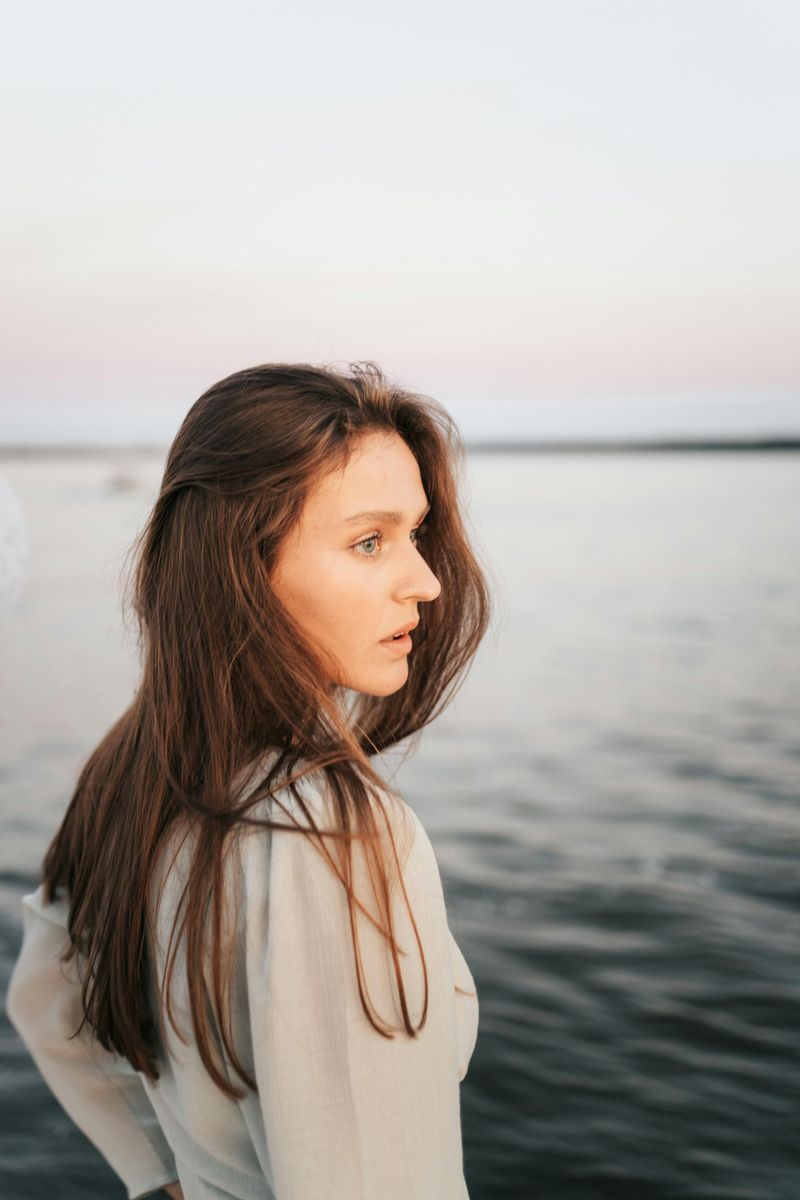 Be Mindful of Emotions (Observe Without Overidentifying)