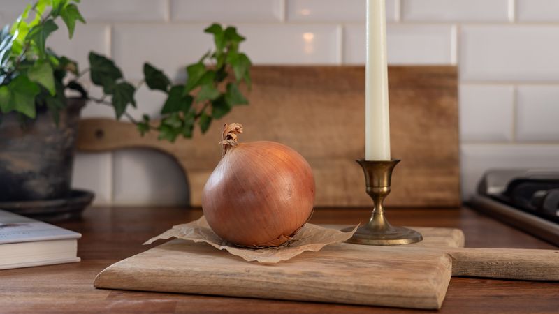 Chilling Onions Before Cutting