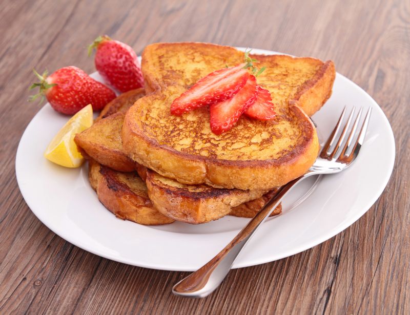Classic French Toast with Cinnamon Sugar