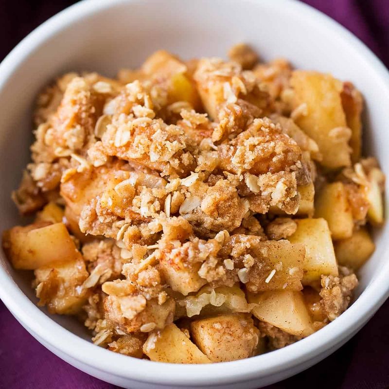 Classic Grandma’s Apple Crisp