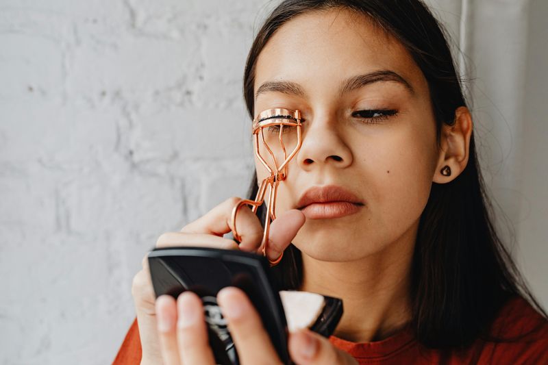 Curl Lashes Before Mascara