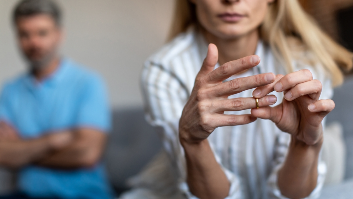 Divorced Women Reveal 13 Red Flags They'd Never Ignore Again