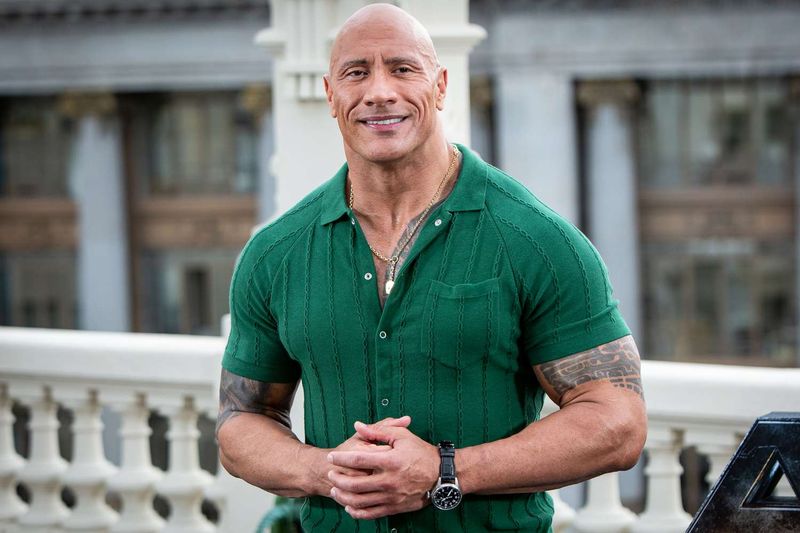 Dwayne Johnson's Selfie Sensation