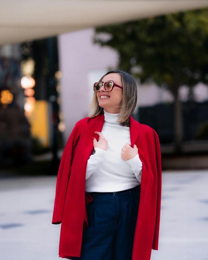 Everything Flatters Your Unique Features Naturally