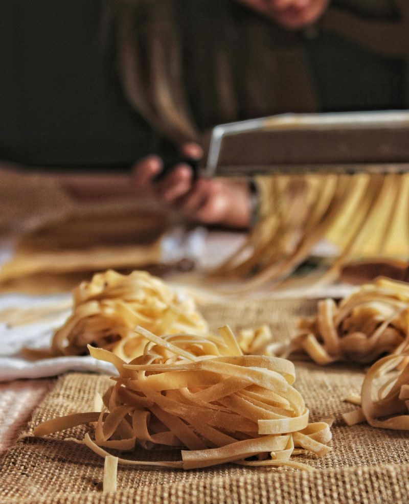 Fettuccine: Ribbon-Like Pasta Made for Creamy Indulgence