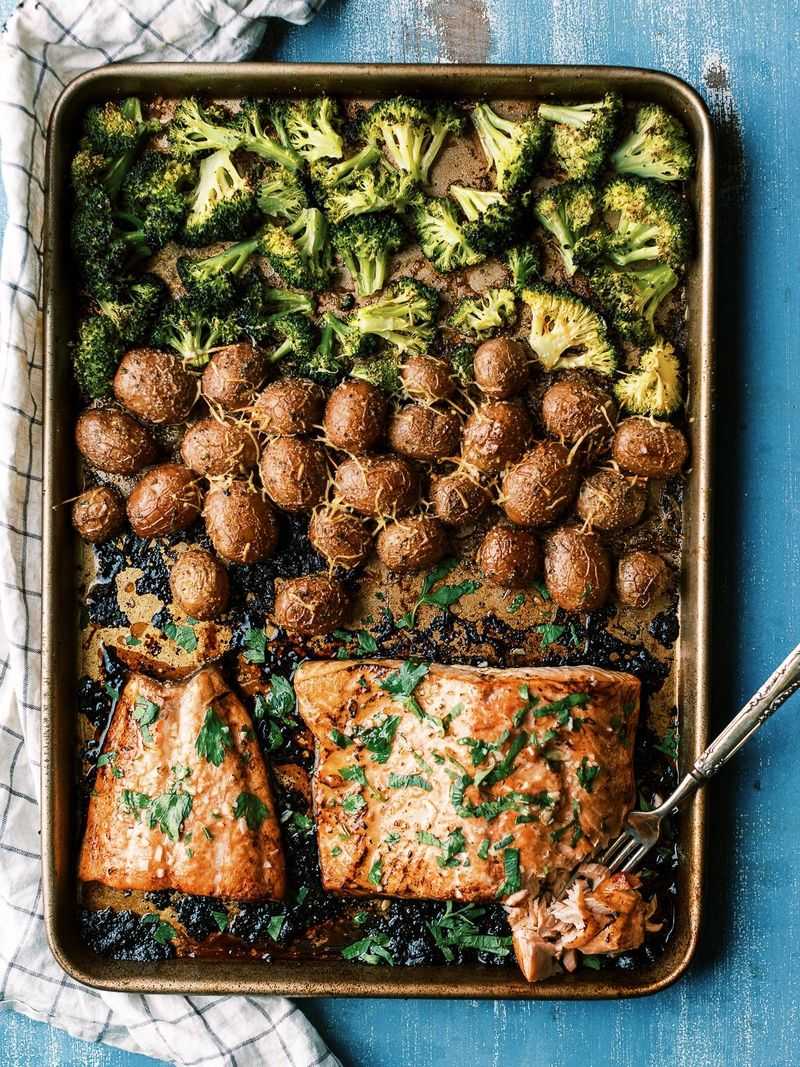 Honey Garlic Salmon with Broccoli