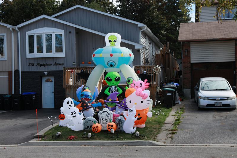 Inflatable Halloween Giants