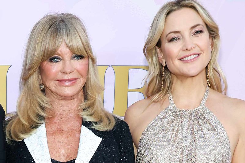 Kate Hudson and Goldie Hawn