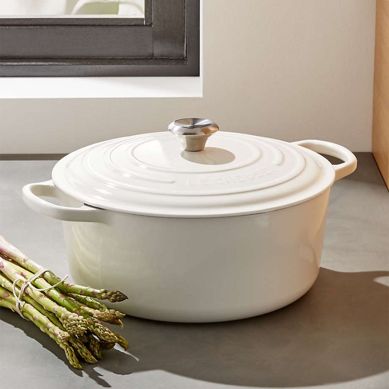 Le Creuset Signature Dutch Oven