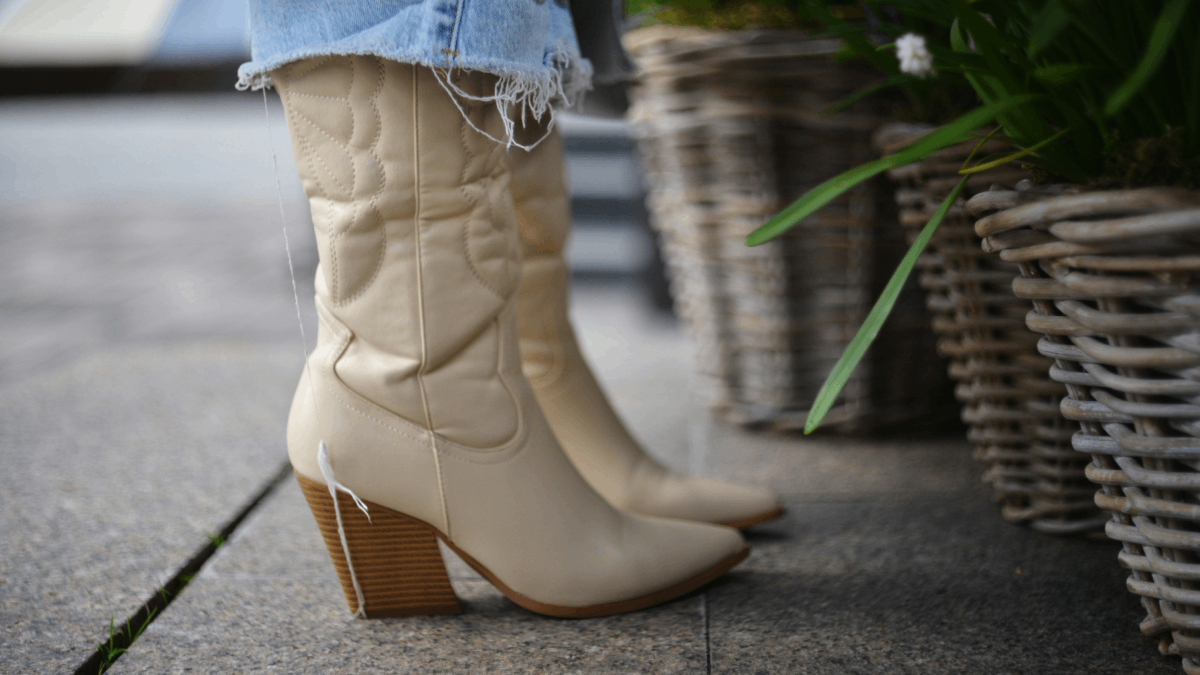 Love Bootcut Jeans? These 10 Boots Make Them Look Effortlessly Stylish