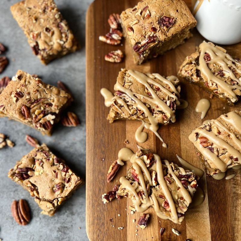 Maple Pecan Blondies