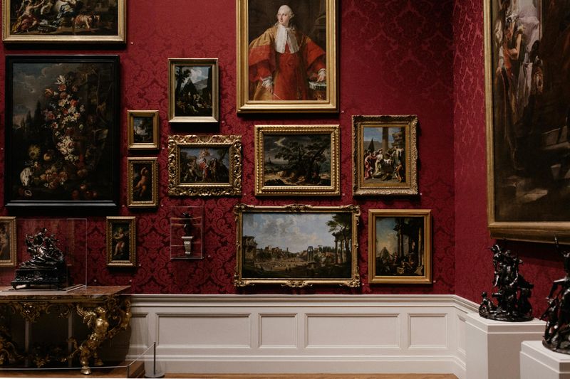 Metallic Picture Frames