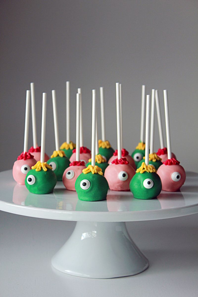 Monster Eyeball Cake Pops