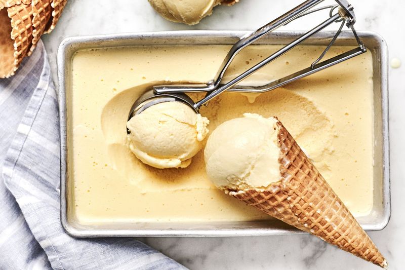 No-Churn Vanilla Ice Cream