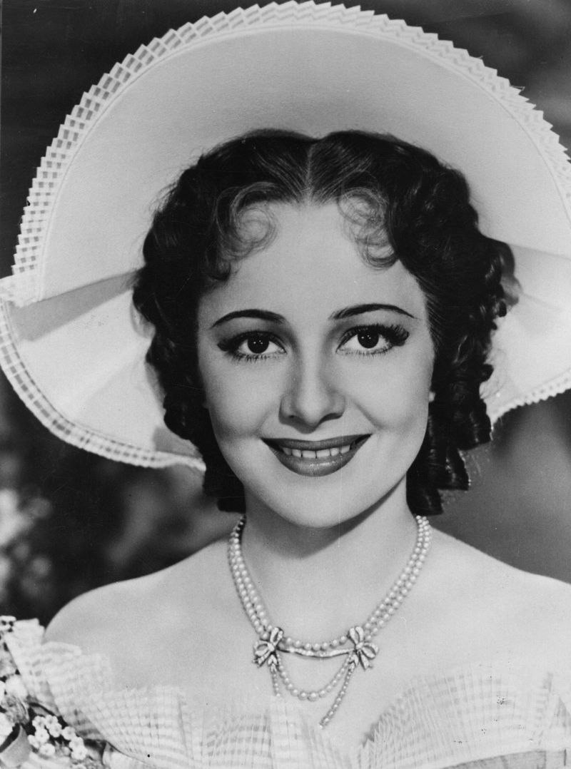 Olivia de Havilland (104)