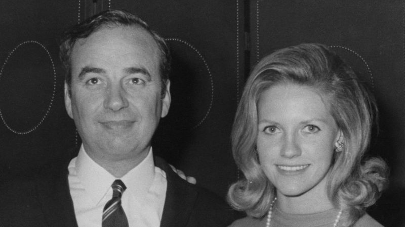 Rupert and Anna Murdoch - $1.7 Billion Media Empire Split