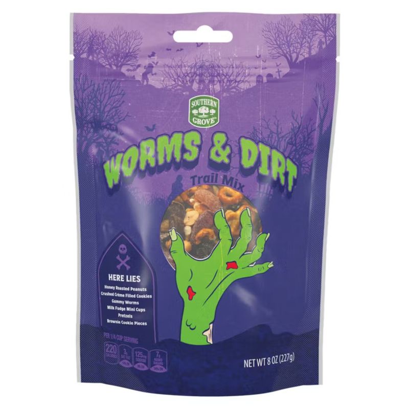 Southern Grove Halloween Worms & Dirt Trail Mix