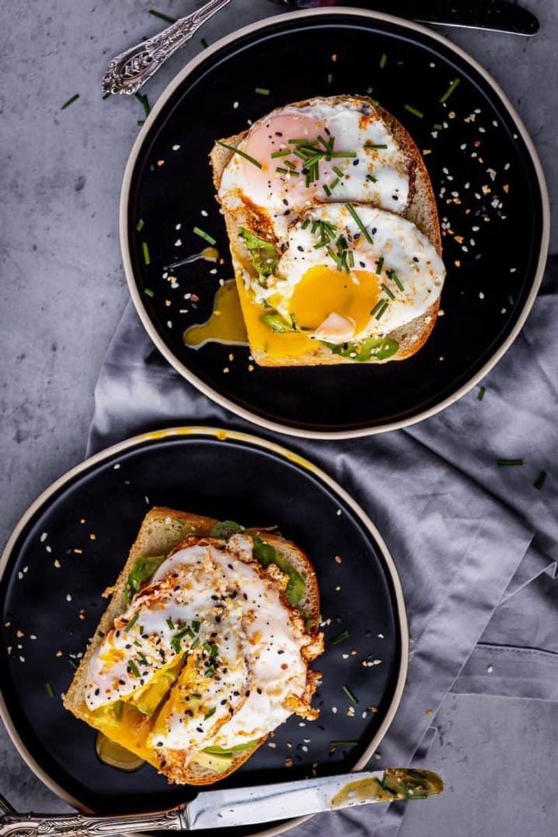 Steam-Basted Fried Egg