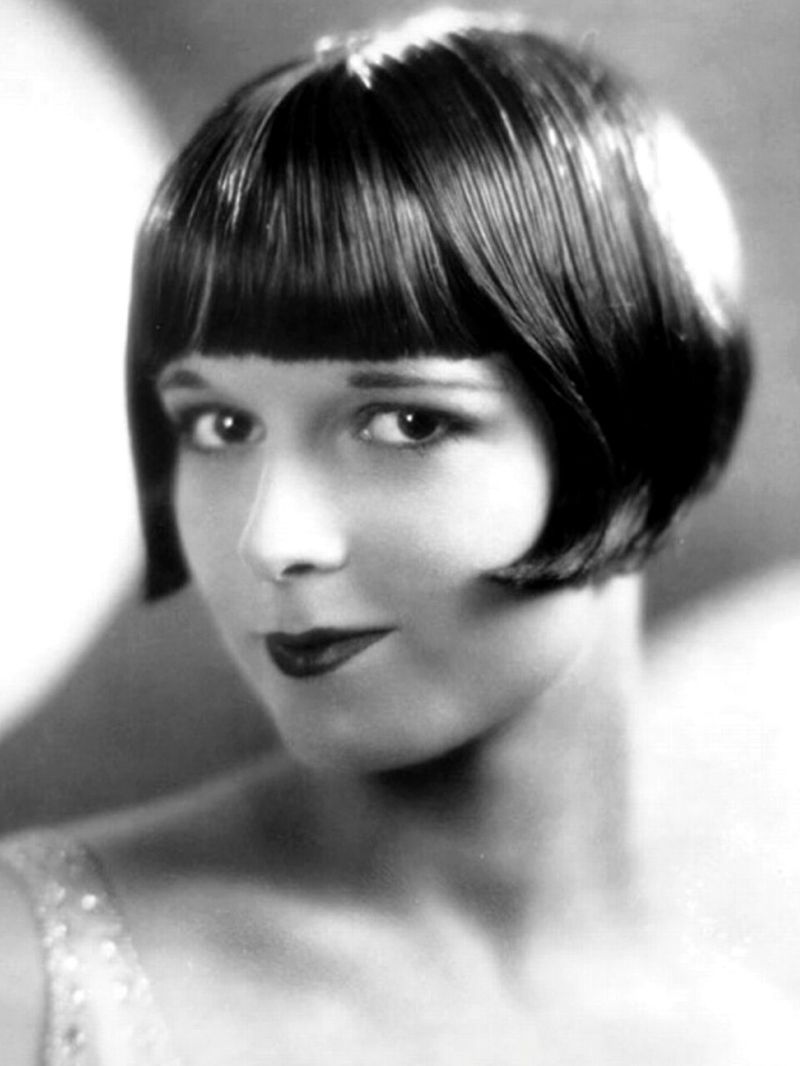 The Flapper Bob – 1920s