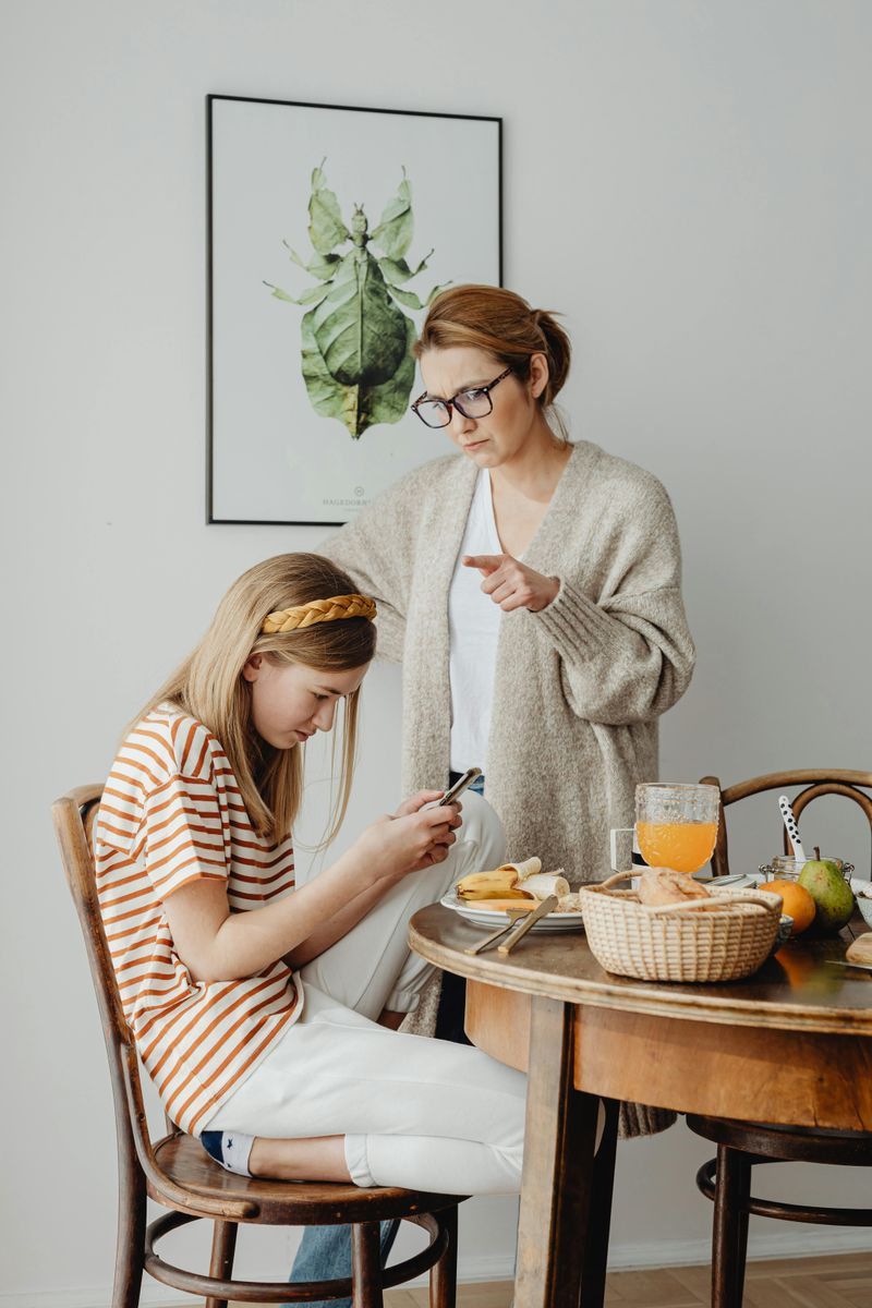 Using Guilt to Control Behavior