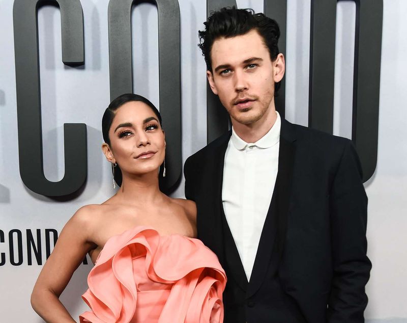 Vanessa Hudgens & Austin Butler